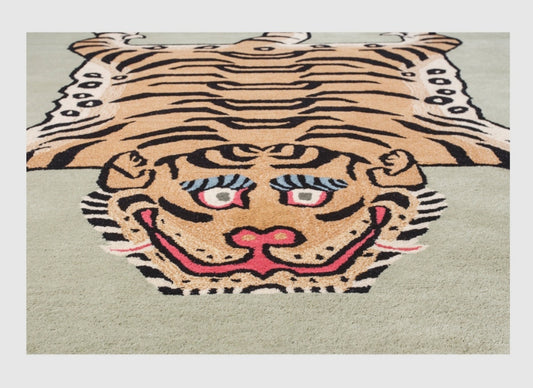 Hand-Tufted Tiger Rug – Sage Green Background | Artistic Wool Carpet